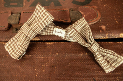 HVC Tweed Beige Doggie Bow Tie